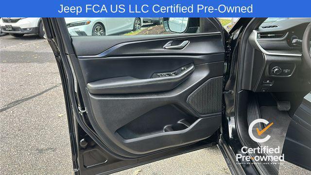 used 2024 Jeep Grand Cherokee car, priced at $37,152