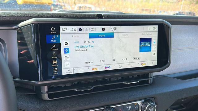 new 2026 Jeep Wrangler car, priced at $47,999