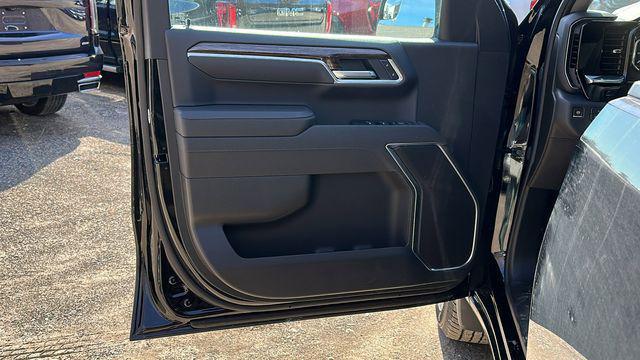 new 2025 GMC Sierra 1500 car, priced at $45,890
