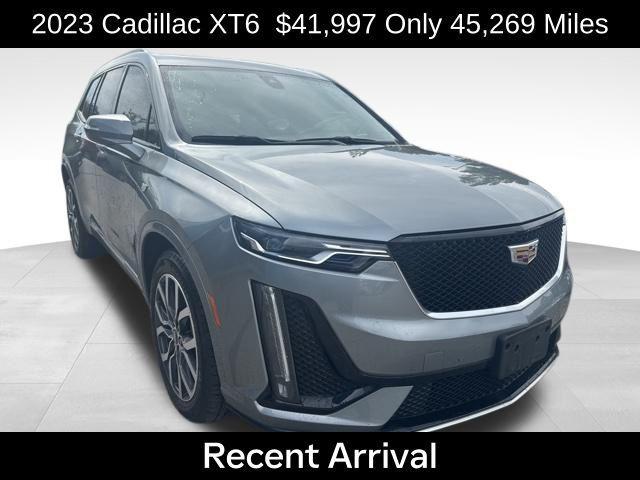 used 2023 Cadillac XT6 car, priced at $41,997