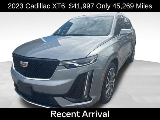 used 2023 Cadillac XT6 car, priced at $41,997