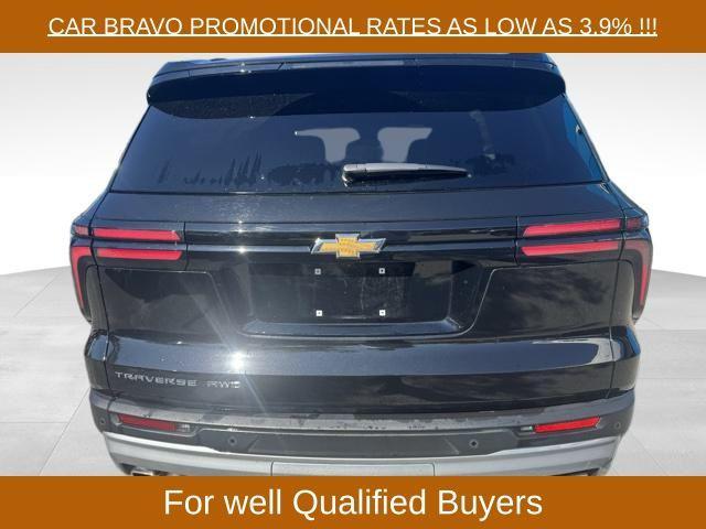 used 2025 Chevrolet Traverse car, priced at $40,393