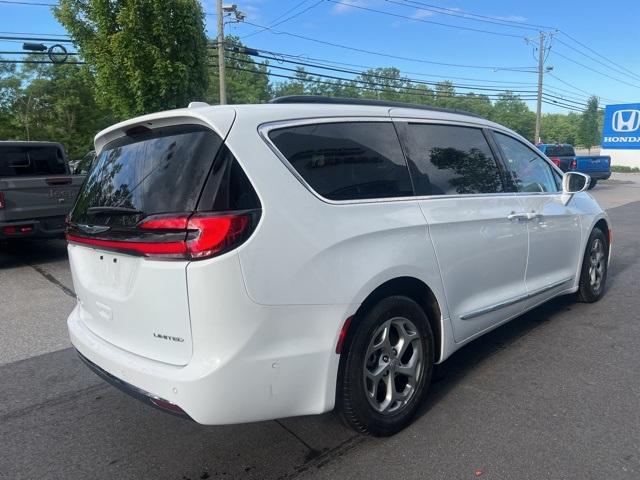 used 2022 Chrysler Pacifica car, priced at $31,507