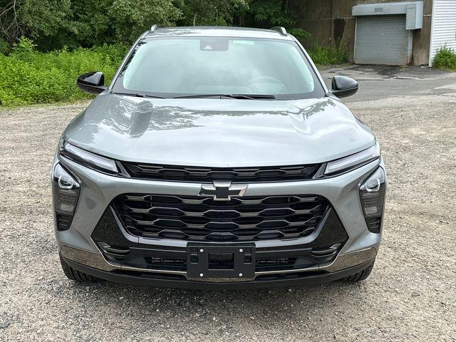 new 2025 Chevrolet Trax car, priced at $26,690