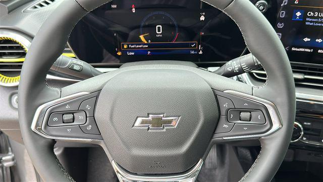 new 2025 Chevrolet Trax car, priced at $26,690