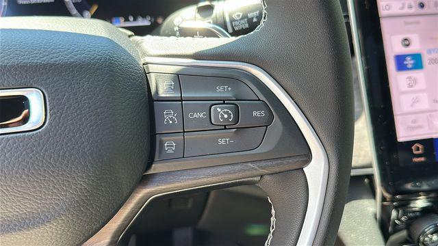 new 2025 Jeep Grand Cherokee L car, priced at $47,232