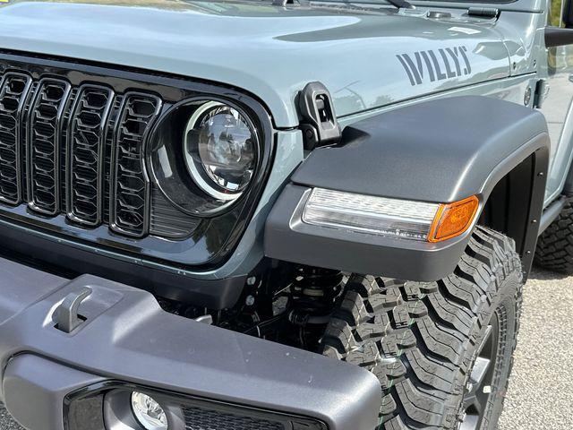new 2025 Jeep Wrangler car, priced at $44,687
