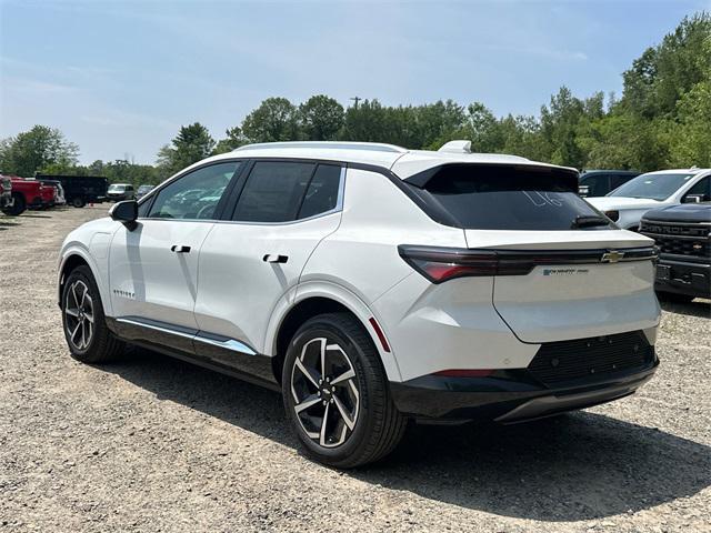 new 2025 Chevrolet Equinox EV car, priced at $29,640