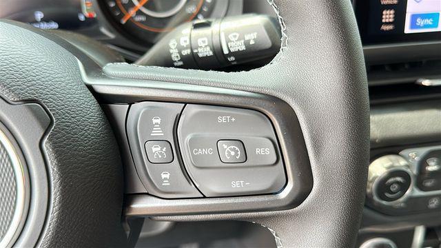 new 2025 Jeep Wrangler car, priced at $58,665