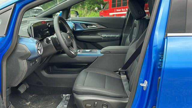 new 2025 Chevrolet Equinox EV car, priced at $30,340