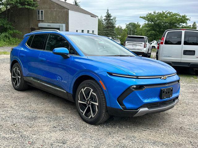 new 2025 Chevrolet Equinox EV car, priced at $30,340