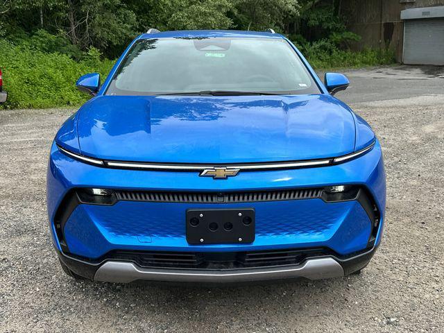 new 2025 Chevrolet Equinox EV car, priced at $30,340