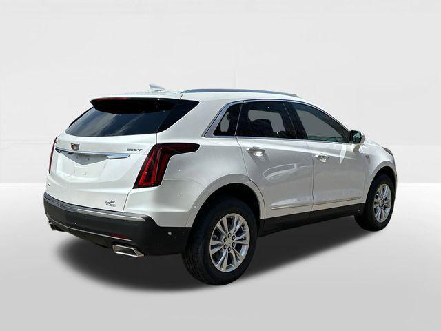 new 2025 Cadillac XT5 car, priced at $46,915