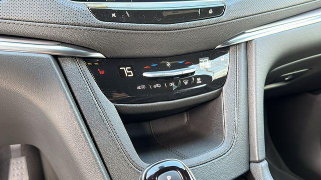 new 2025 Cadillac XT5 car, priced at $46,915