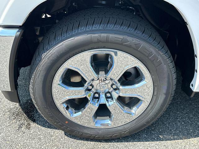 new 2025 Ram 1500 car, priced at $51,000