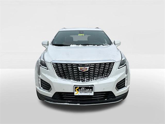 new 2025 Cadillac XT5 car, priced at $55,490