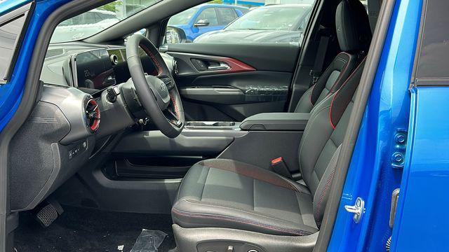 new 2025 Chevrolet Equinox EV car, priced at $35,140