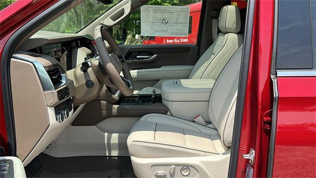 new 2025 GMC Yukon car, priced at $94,225