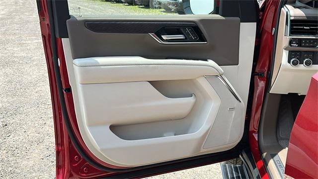 new 2025 GMC Yukon car, priced at $94,225