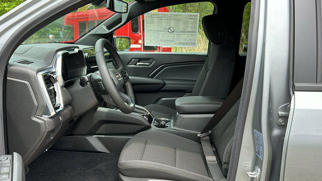new 2025 GMC Canyon car, priced at $44,800