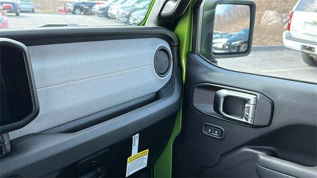 new 2025 Jeep Wrangler car, priced at $52,765