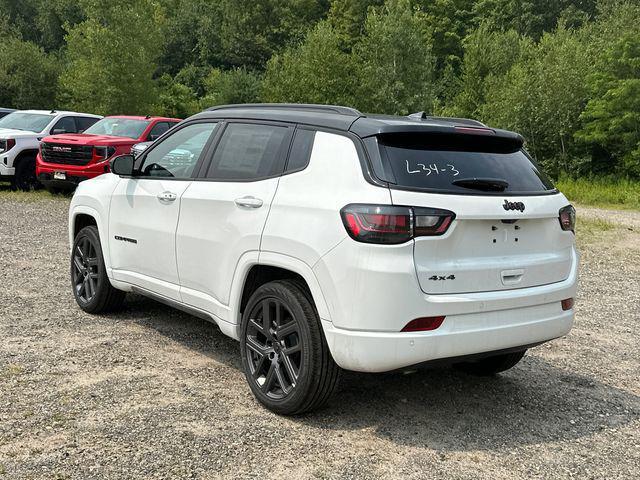 new 2025 Jeep Compass car, priced at $30,499