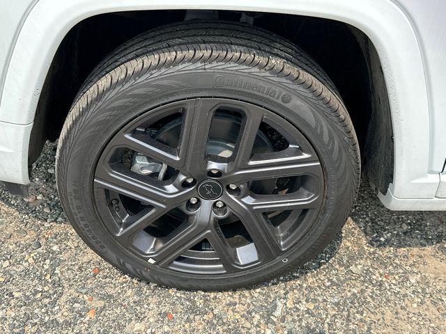 new 2025 Jeep Compass car, priced at $30,499