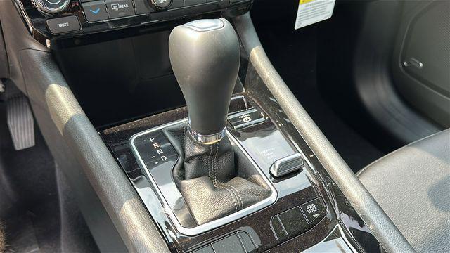 new 2025 Jeep Compass car, priced at $30,499