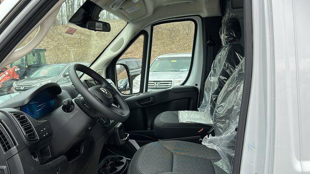 new 2024 Ram ProMaster 2500 car, priced at $48,400