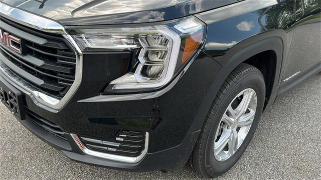 new 2024 GMC Terrain car, priced at $30,105