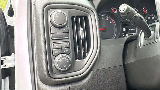 new 2025 Chevrolet Silverado 2500 car, priced at $55,555
