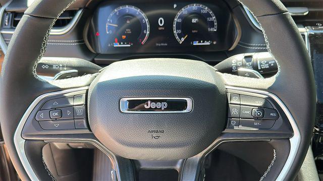 new 2025 Jeep Grand Cherokee car, priced at $41,334