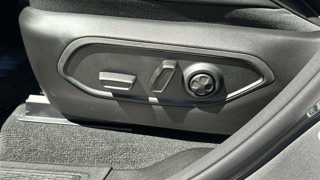 new 2025 Jeep Grand Cherokee car, priced at $41,334