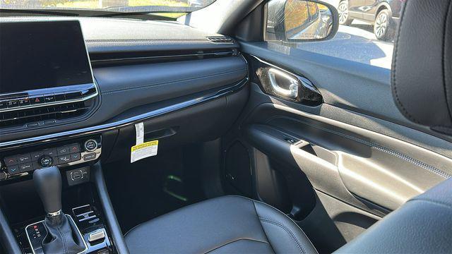 new 2026 Jeep Compass car, priced at $34,998