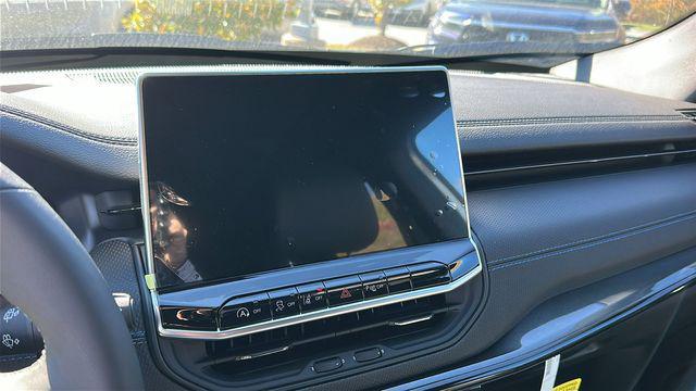 new 2026 Jeep Compass car, priced at $34,998