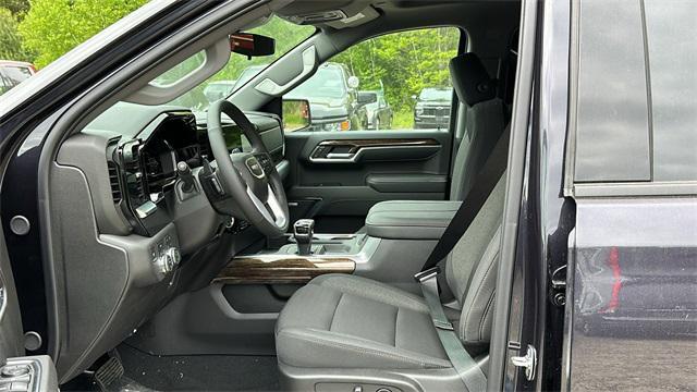 new 2025 GMC Sierra 1500 car, priced at $58,490