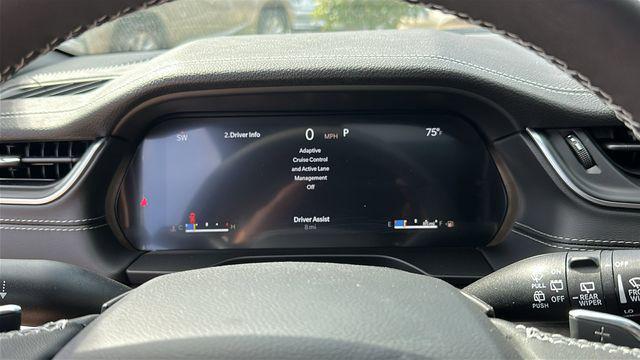 new 2025 Jeep Grand Cherokee car, priced at $44,999