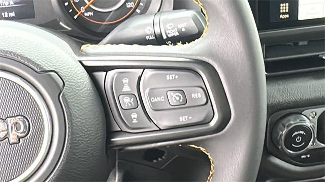 new 2024 Jeep Gladiator car, priced at $38,998