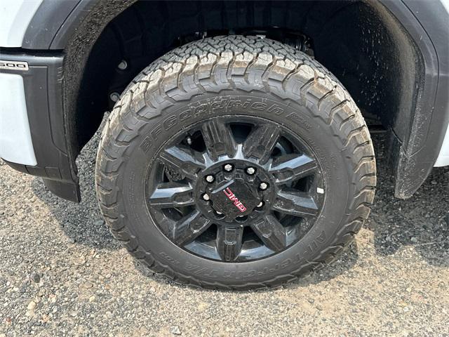 new 2025 GMC Sierra 2500 car, priced at $77,175