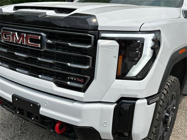 new 2025 GMC Sierra 2500 car, priced at $77,175