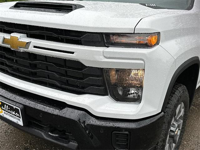 new 2025 Chevrolet Silverado 2500 car, priced at $55,555