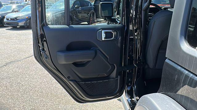 new 2025 Jeep Wrangler car, priced at $50,694