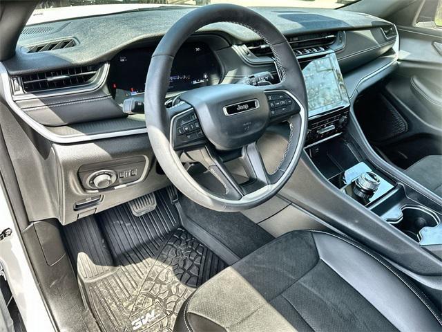 used 2025 Jeep Grand Cherokee car, priced at $42,452
