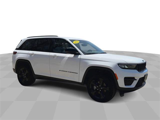 used 2025 Jeep Grand Cherokee car, priced at $42,452