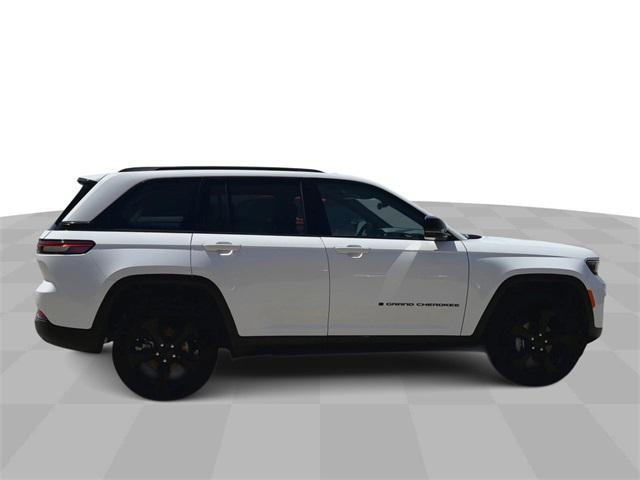 used 2025 Jeep Grand Cherokee car, priced at $42,452