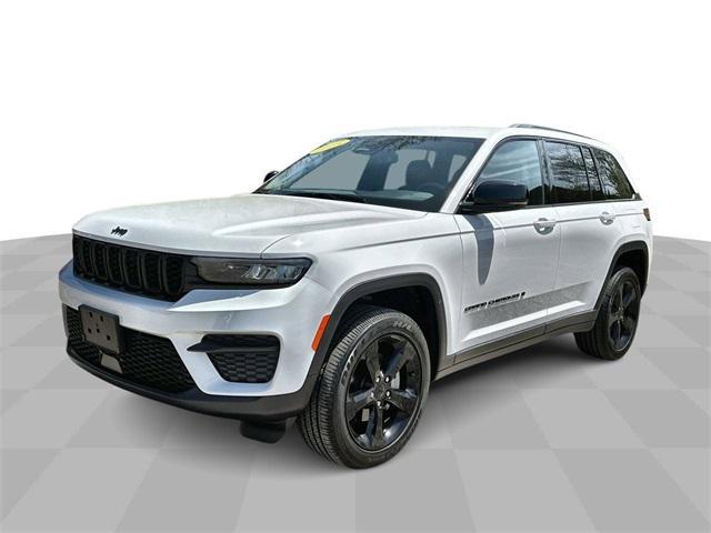 used 2025 Jeep Grand Cherokee car, priced at $42,452