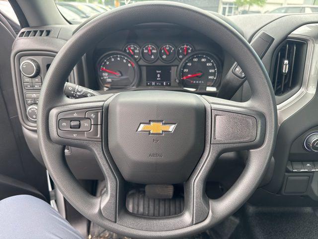 new 2024 Chevrolet Silverado 1500 car, priced at $32,890