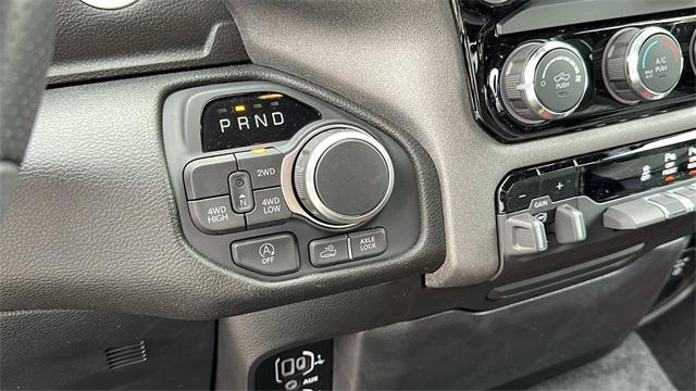 new 2025 Ram 1500 car, priced at $48,595