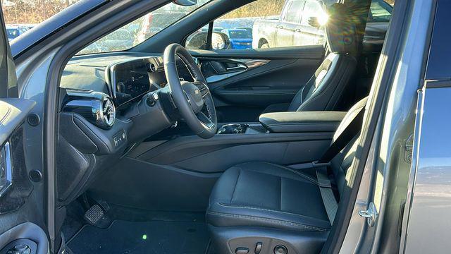 new 2025 Chevrolet Blazer EV car, priced at $33,780