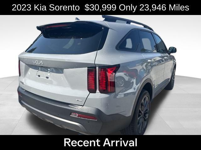 used 2023 Kia Sorento car, priced at $30,999